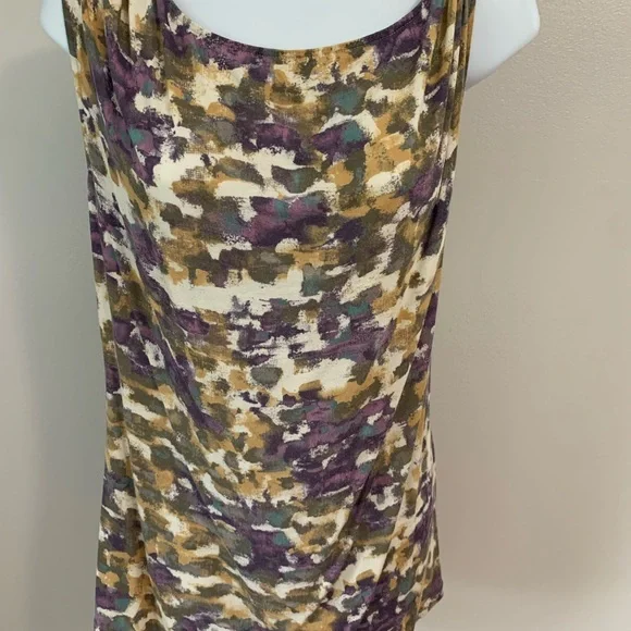 Relativity Abstract Tank - Picture 16 of 16